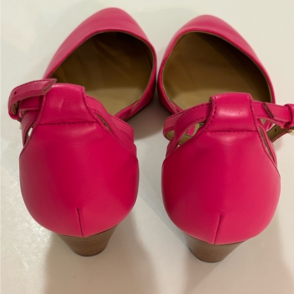 Talbots Pink Ankle Strap Pointed Toe Wedges | Size 8.5 - Picture 2 of 5